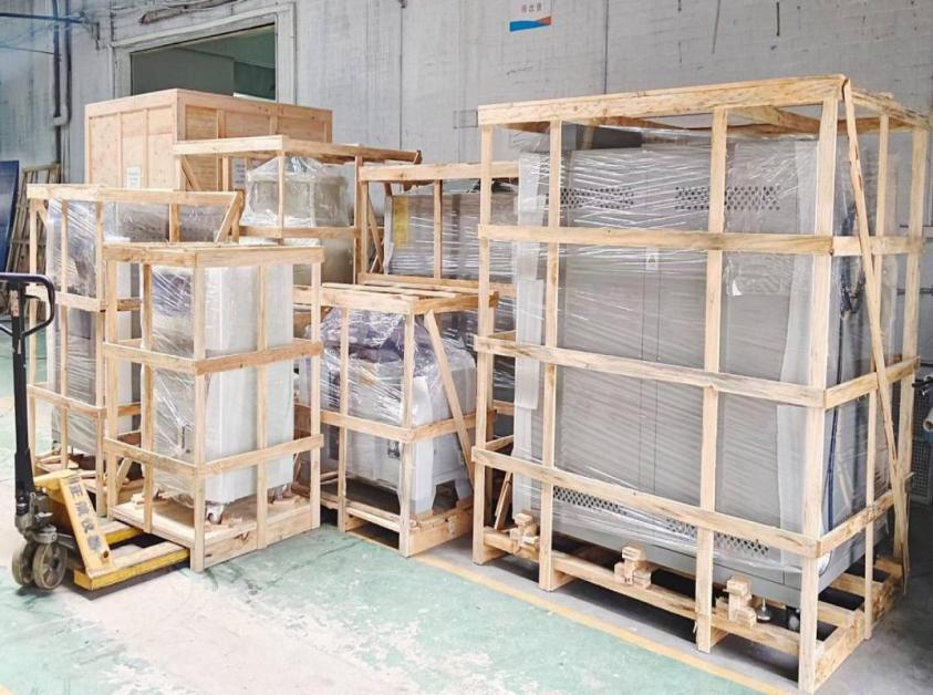 打包出货 打包出货